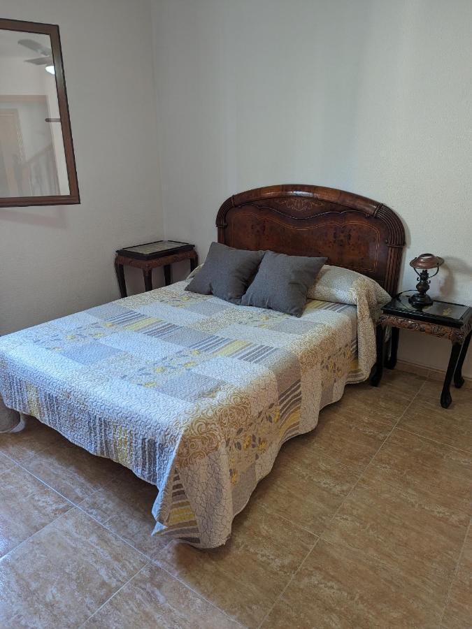 Appartement Vivienda Compartida Con Ambiente Familiar à Sesena Extérieur photo