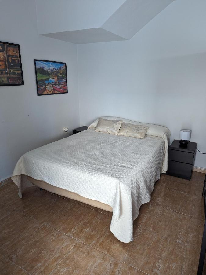 Appartement Vivienda Compartida Con Ambiente Familiar à Sesena Extérieur photo